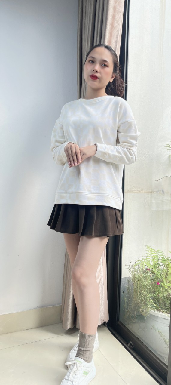 Áo thun nữ VARIO freesize vải nỉ dài tay họa tiết kẻ caro trẻ trung cổ tròn VH22-02 - Ảnh 3