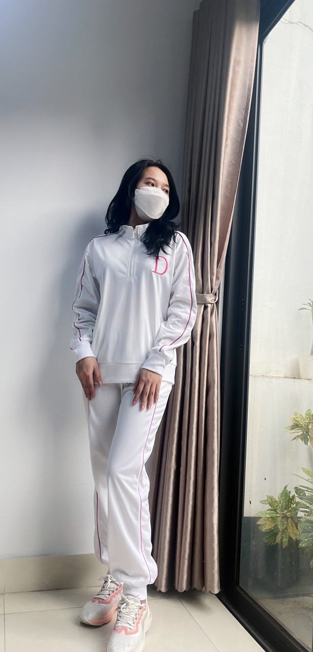 Bộ thể thao nữ VARIO phong cách trẻ trung in chữ D phong cách Hàn Quốc VB22-06