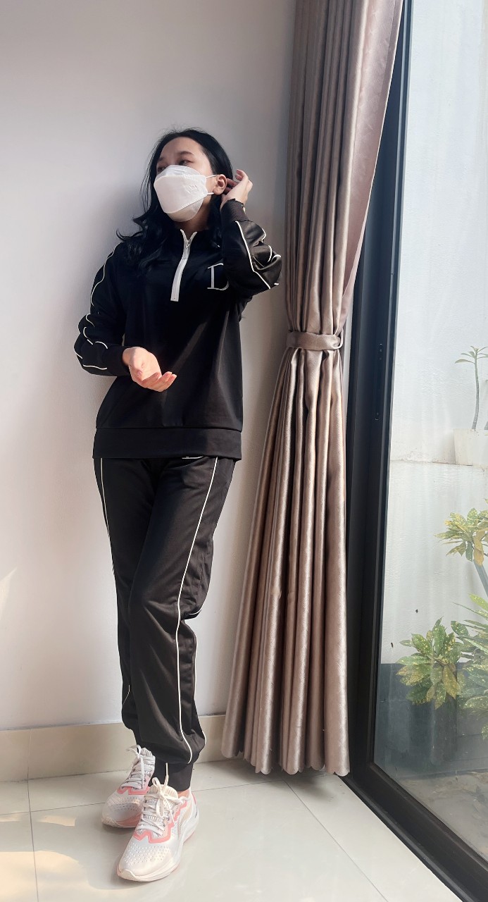 Bộ thể thao nữ VARIO phong cách trẻ trung in chữ D phong cách Hàn Quốc VB22-06 - Ảnh 4