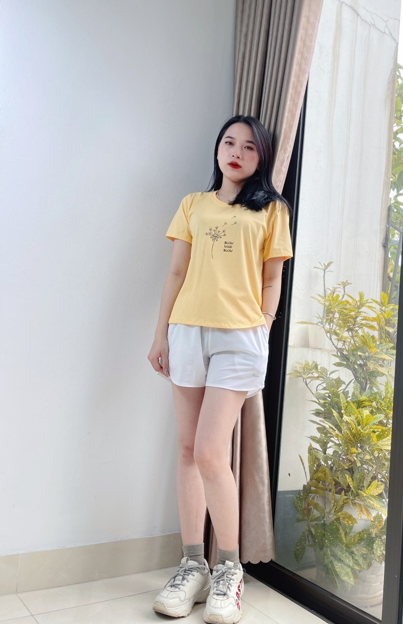 Áo thun nữ cổ tròn VARIO in hình, dáng slimfit vải cotton dày thấm hút mồ hôi VT23-05 - Ảnh 2