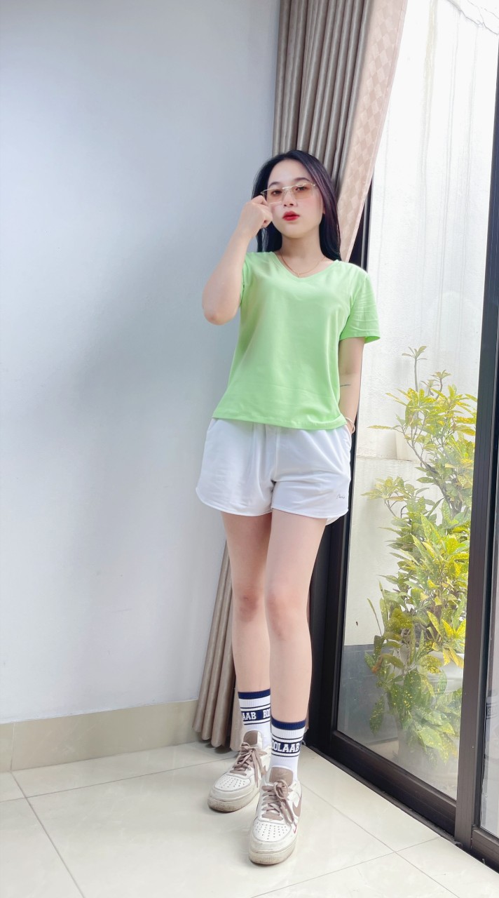 Áo phông nữ cổ tim vải cotton VT23-02 - Ảnh 4