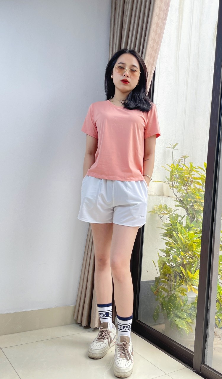 Áo thun nữ cổ tròn VARIO, dáng slimfit vải cotton dày thấm hút mồ hôi VT23-01 - Ảnh 3