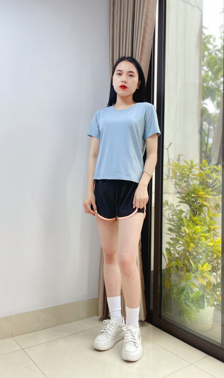 Áo thun nữ cổ tròn VARIO, dáng slimfit vải cotton dày thấm hút mồ hôi VT23-01 - Ảnh 4