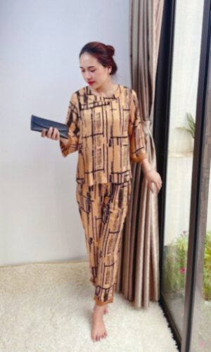 BỘ LỤA NỮ CÓ ĐỘ RỦ CAO VARIO VB22-05